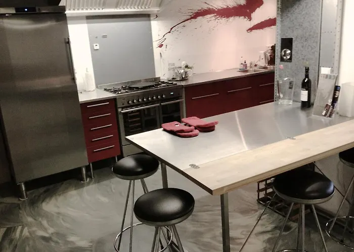 Studioplus Alojamento de Acomodação e Pequeno-almoço 3*