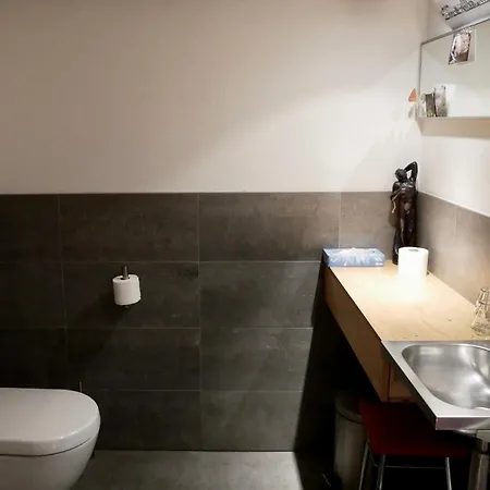 Studioplus Oda ve Kahvaltı 3*